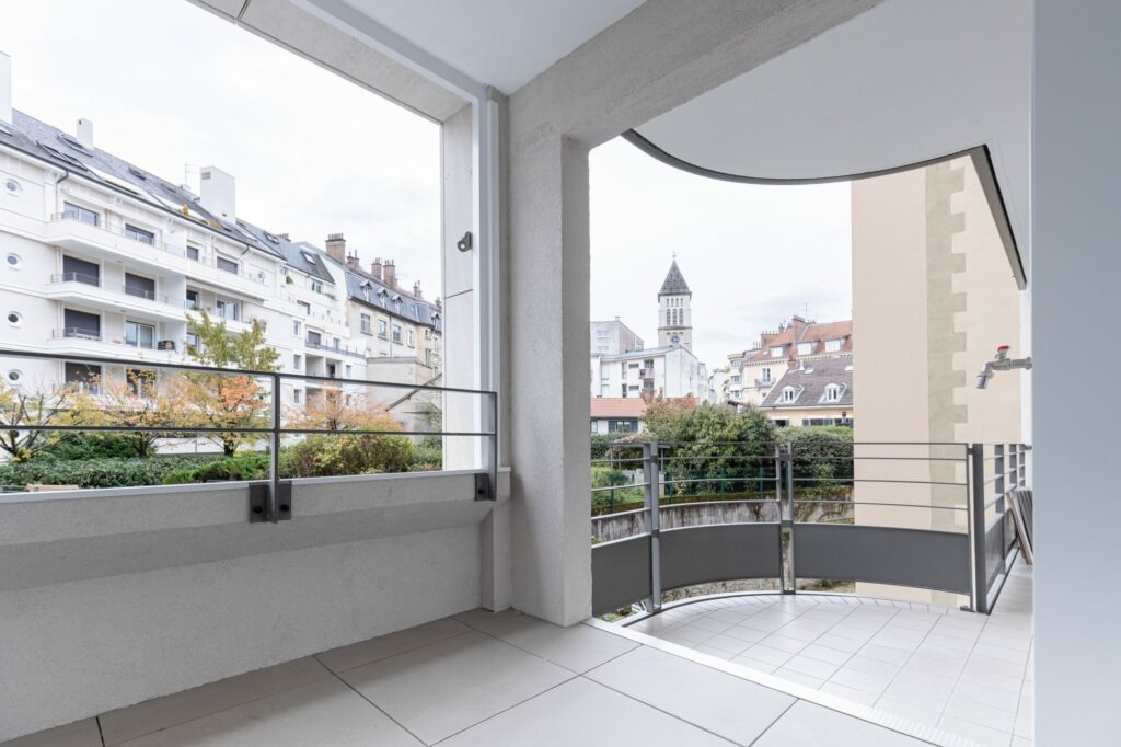 1763738651 lp073 22 original 19537 0.jpg